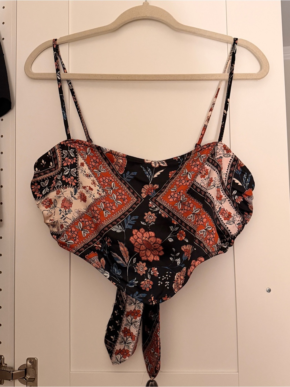 Forever 21 Women’s Woven Floral Spaghetti Straps Top Camisole Cami